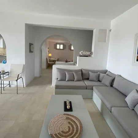 Dioni Hébergement de vacances *