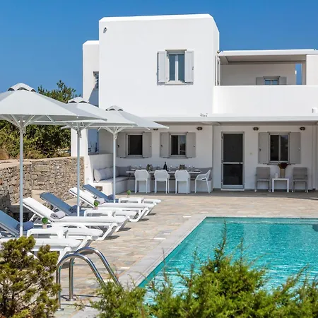 Dioni Santa Maria (Paros)