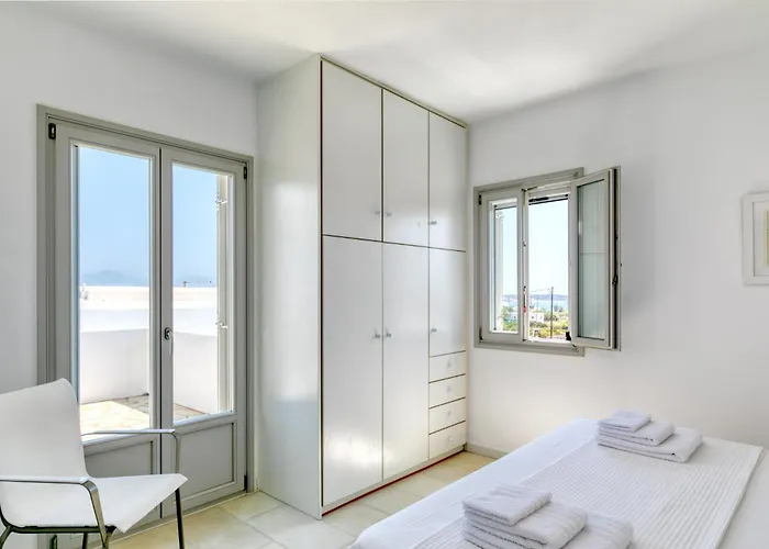 Dioni * Santa Maria (Paros)