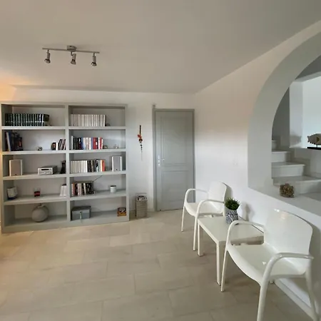 Dioni Ferienhaus Santa Maria (Paros)